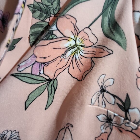 Blazer - Picture 3 of 3